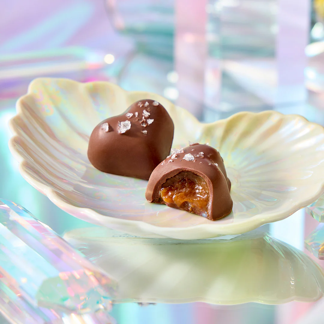 Luna Light-Up Chocolate Gift Box - Image 6